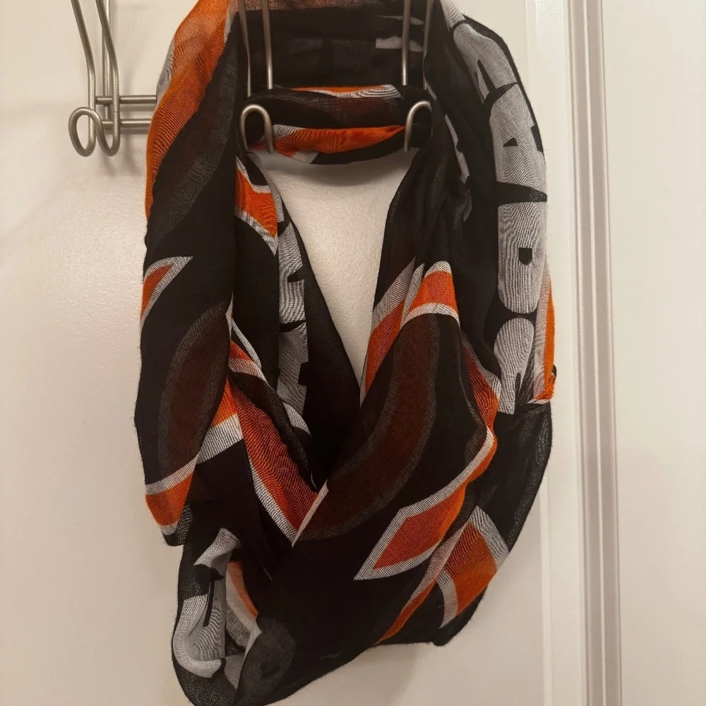 Bears Infinit Scarf